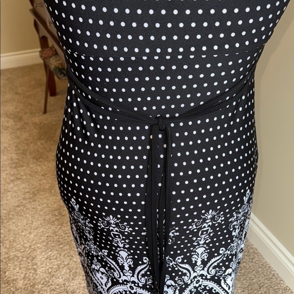 Reitmans Dress Black and White Sheath Sweetheart Neckline Women's Size M - Picture 7 of 16